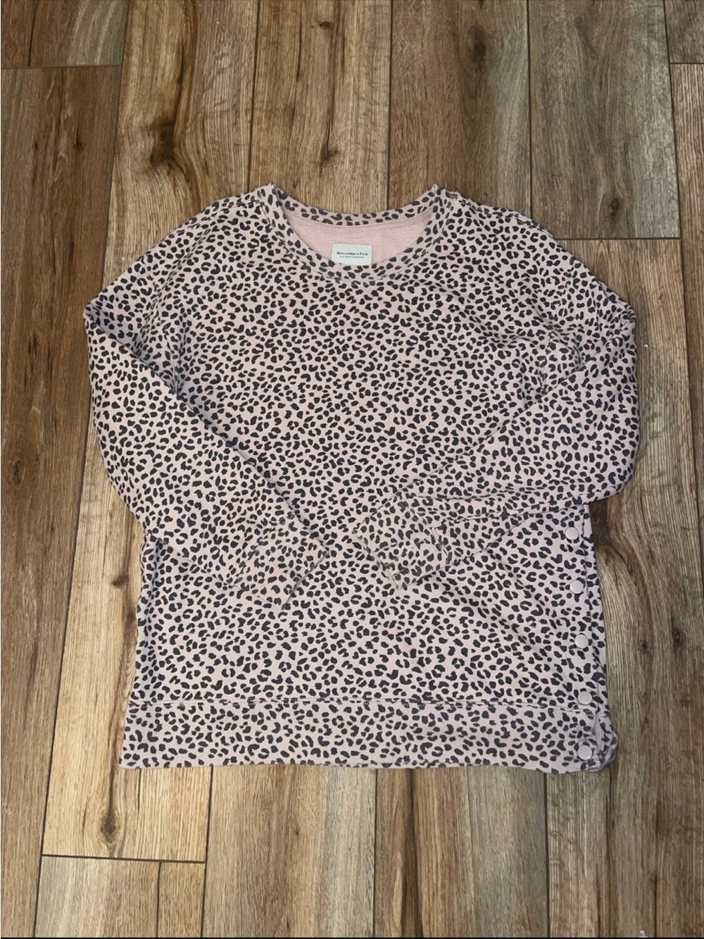 Abercrombie and Fitch Crewneck Large